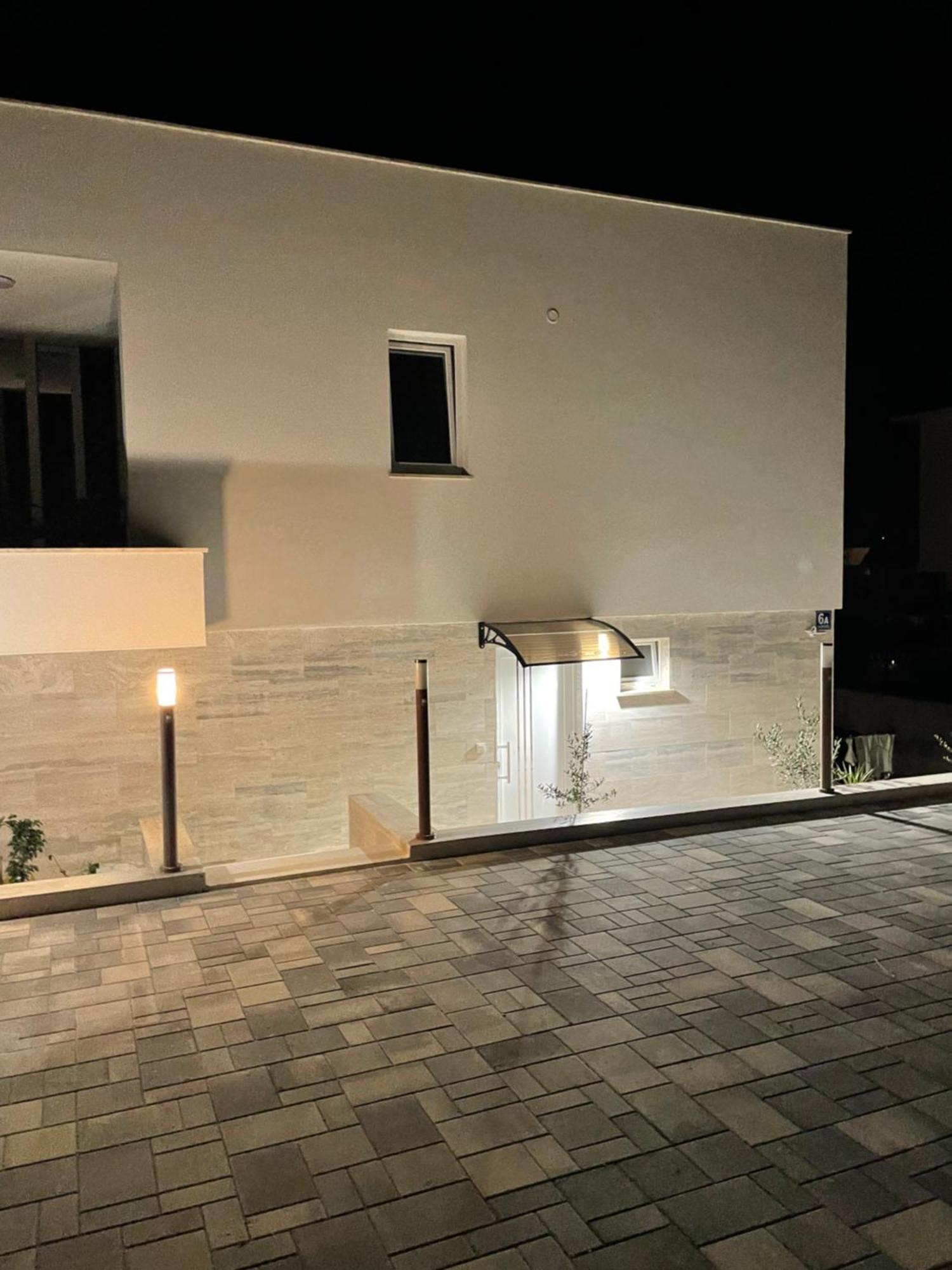 Vila Regina Apartment Paloma With Swimming Pool Езера Экстерьер фото