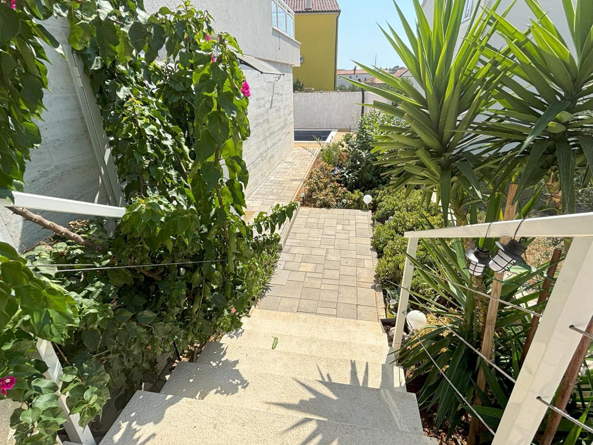 Vila Regina Apartment Paloma With Swimming Pool Езера Экстерьер фото